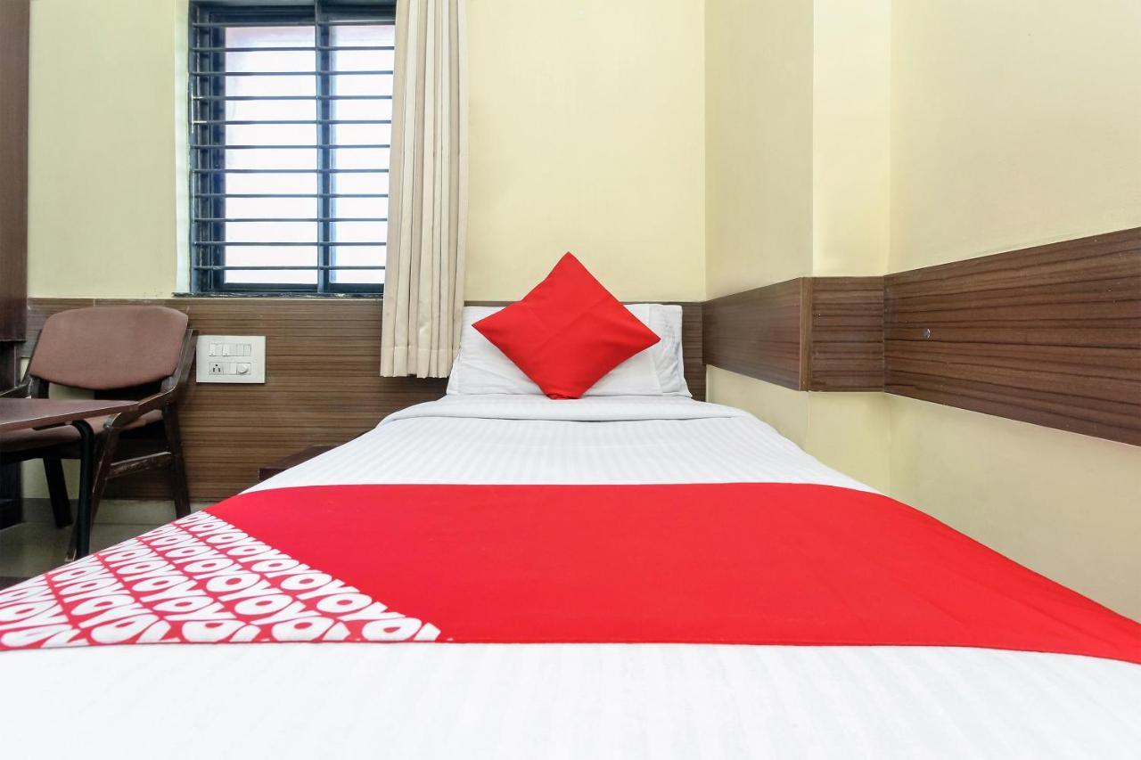 Oyo 30537 Hotel Megharaj Bijāpur Exteriér fotografie
