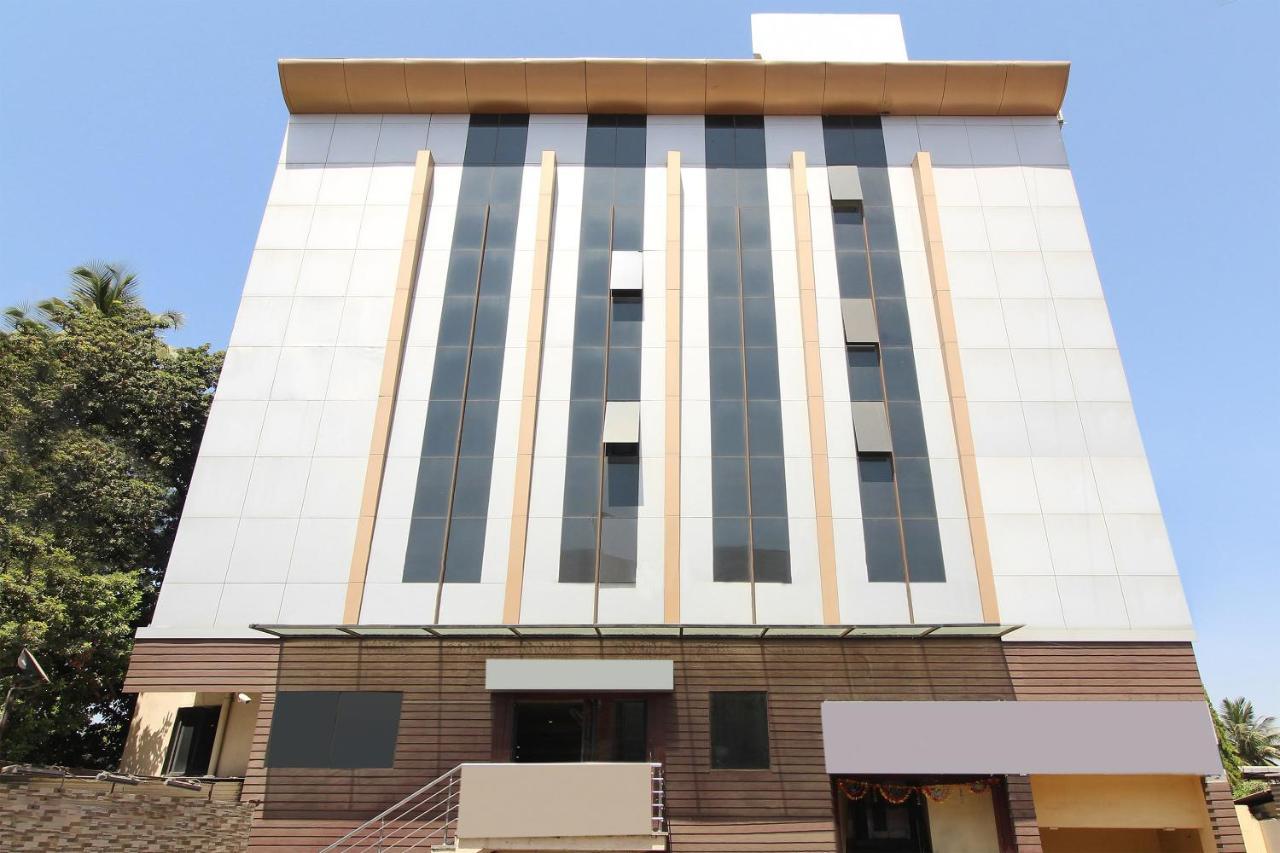 Oyo 30537 Hotel Megharaj Bijāpur Exteriér fotografie